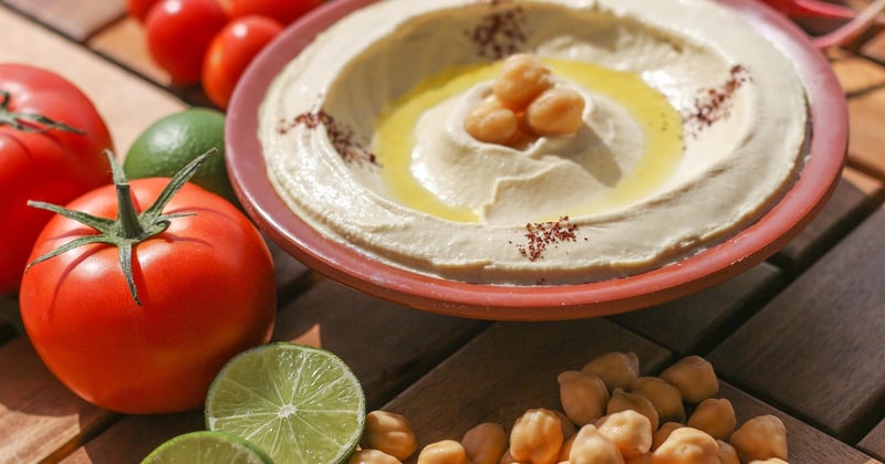 Découvrir la cuisine libanaise : recettes de mezzés incontournables